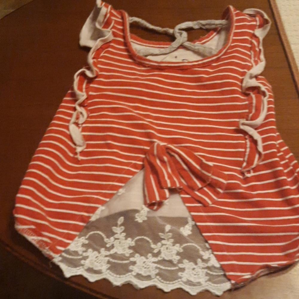 Lady bug top - Picture 2 of 2